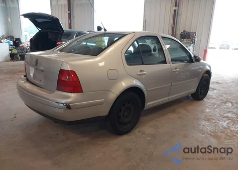 2002 Volkswagen Jetta Gls из США, поврежденный, VIN 3VWSB69M62M158593